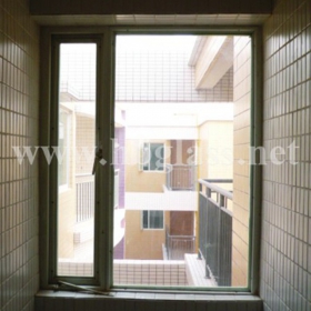 如何選購防火窗？